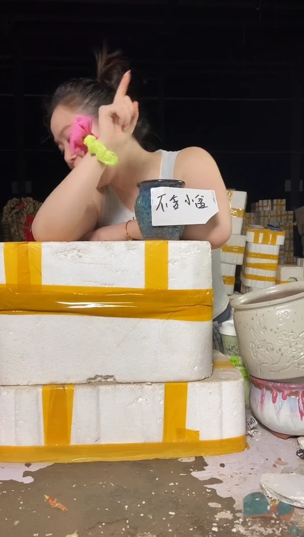 宜兴紫砂粗陶花盆