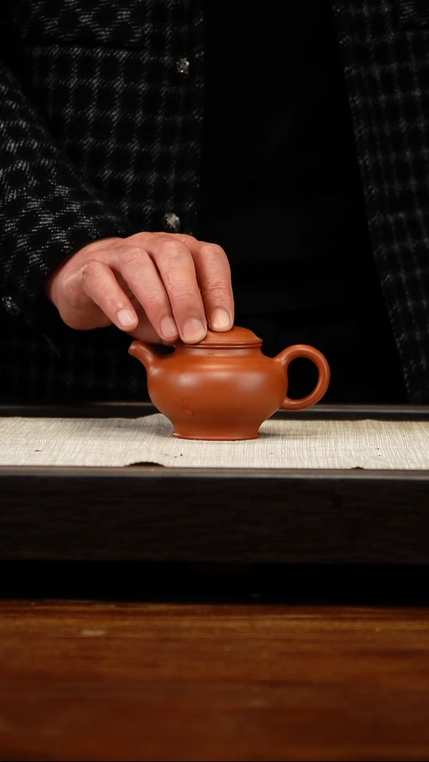 茶壶紫砂朱泥全手掇只