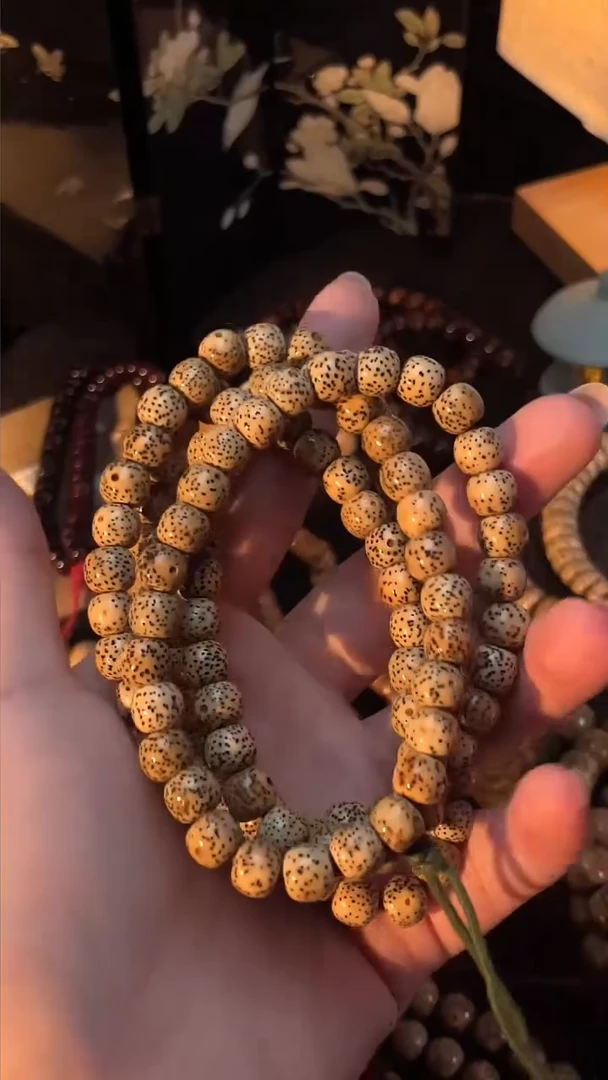手串星月菩提精工级陈籽（白）桶珠8*7福利款长串