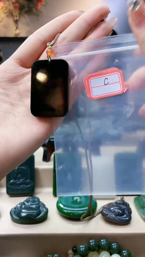 和田玉未镶嵌挂件1