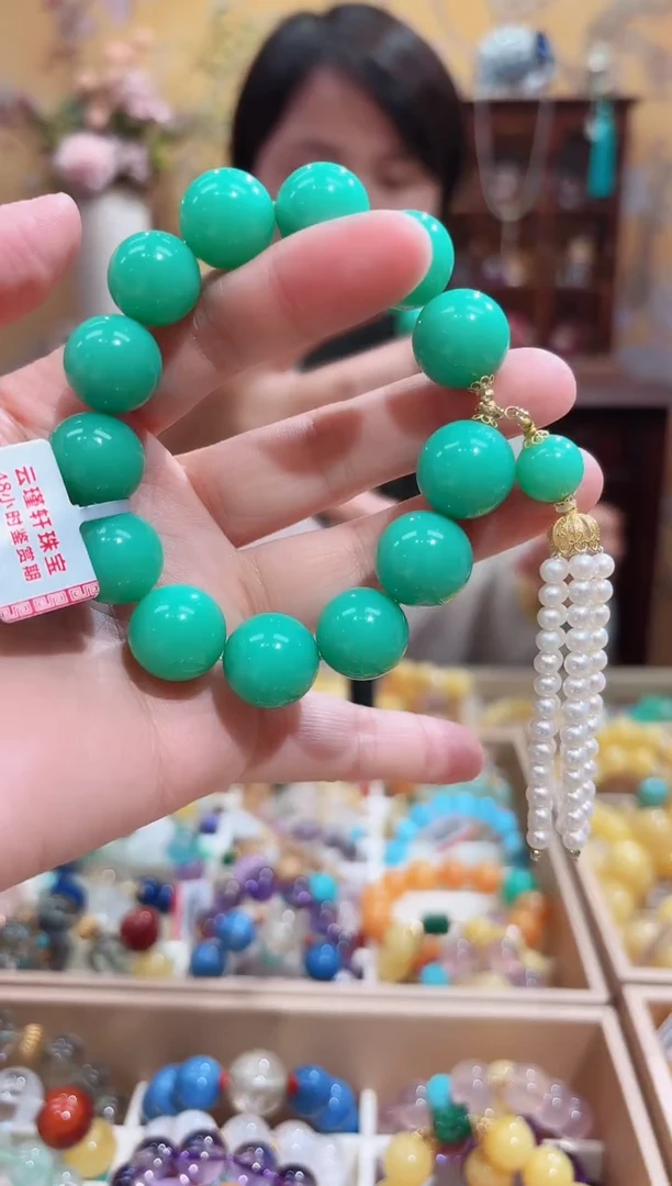 18K金镶嵌手串石英质玉设计款珠串15+