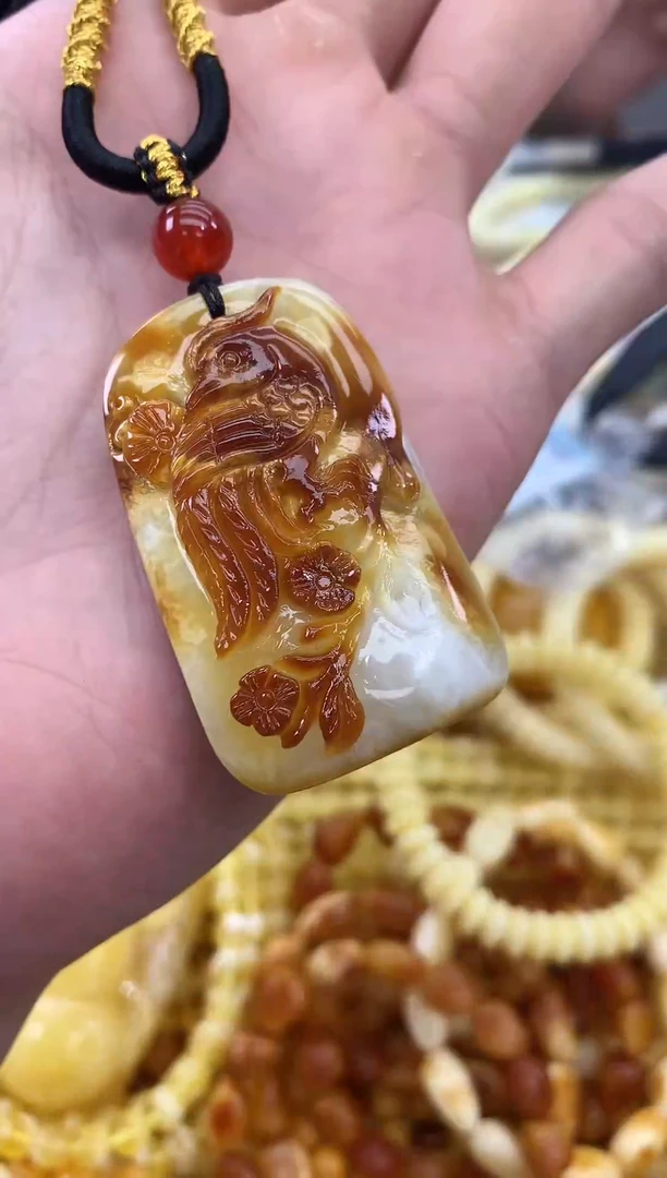 裸石蜜蜡未镶嵌吊坠