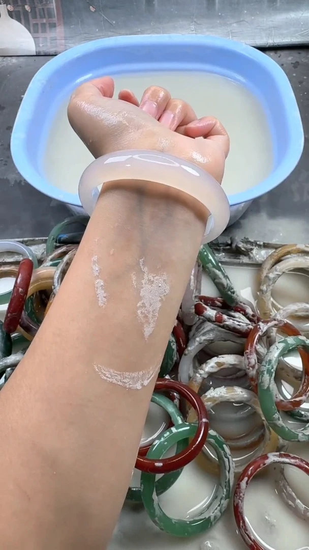 玛瑙/玉髓手镯未镶嵌21 6768