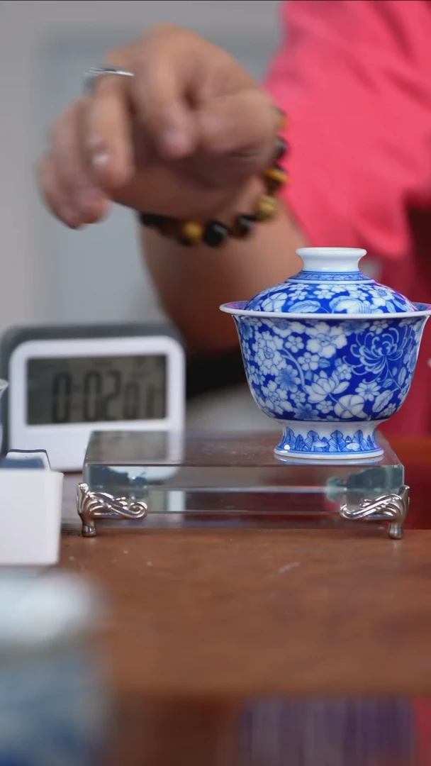 景德镇纯手工陶瓷盖碗