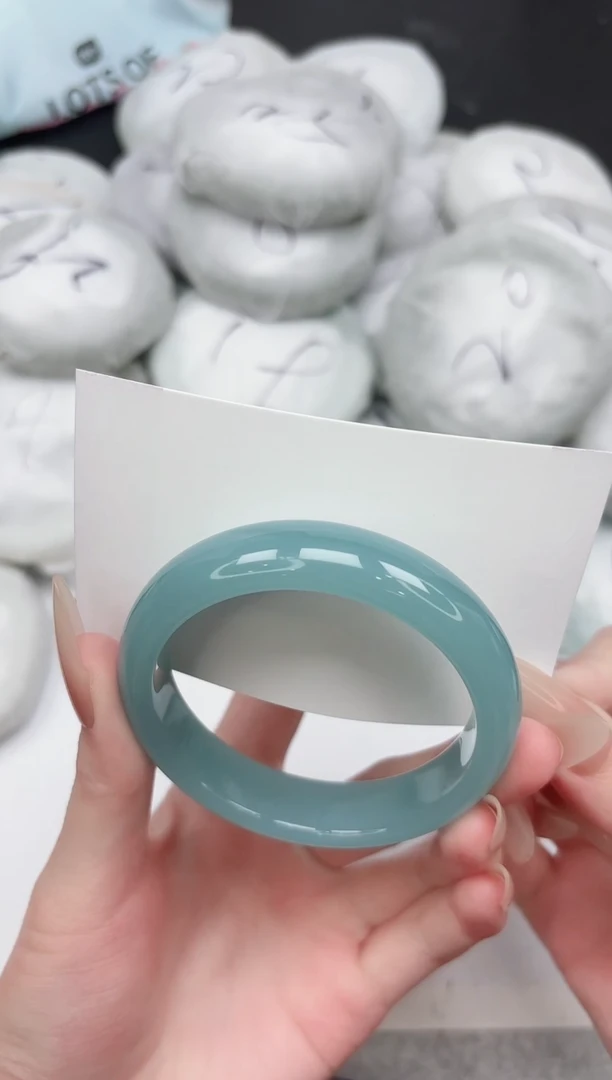 未镶嵌手镯石英质玉286-53.2