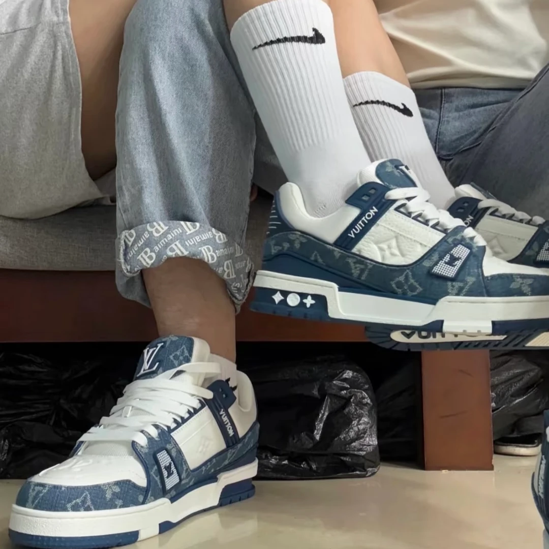 未使用 LouisVuitton/路易威登 牛仔布皮革休闲低帮低帮时尚板鞋