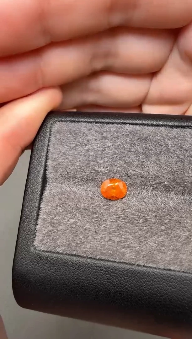 石榴石（芬达石）裸石未镶嵌1ct-A221-1p