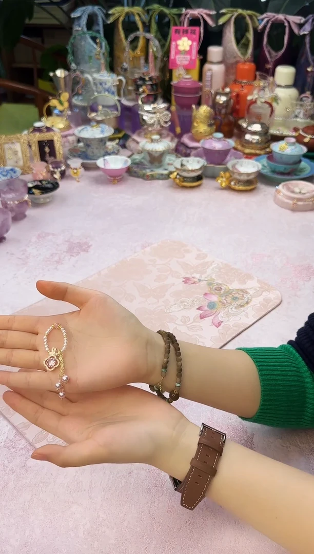 78  粉色 小滴流