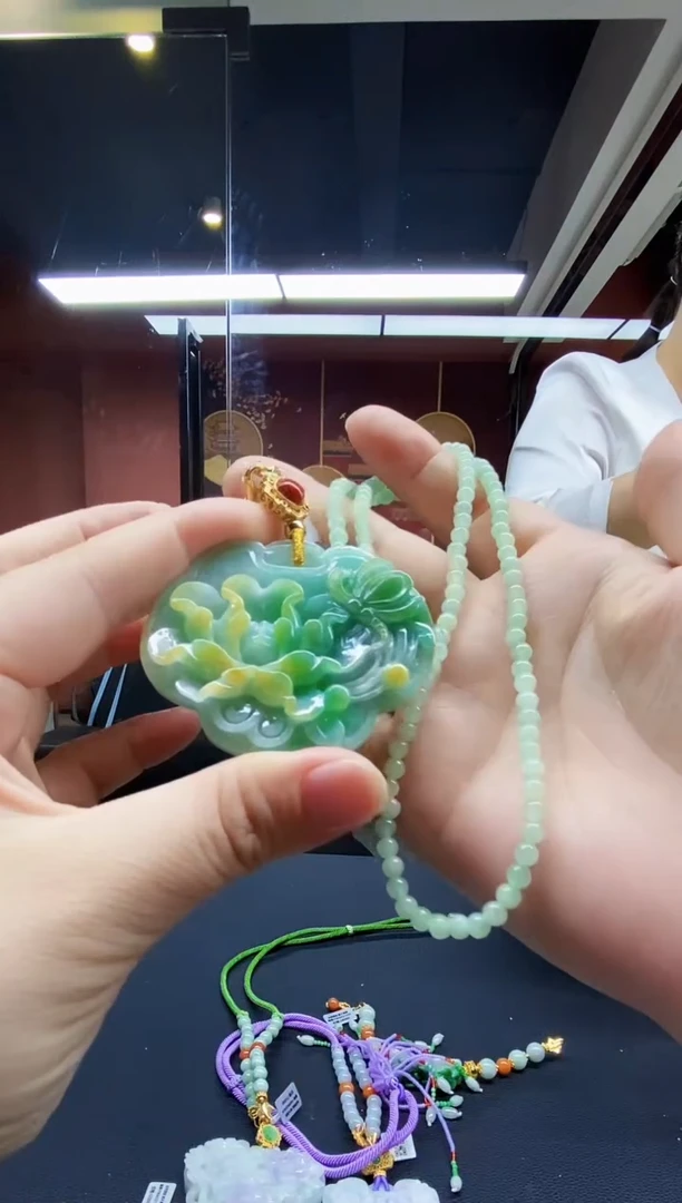 颈饰未镶嵌翡翠翡翠吊坠