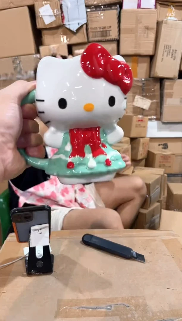 瓷片绿色裙子kt全身杯