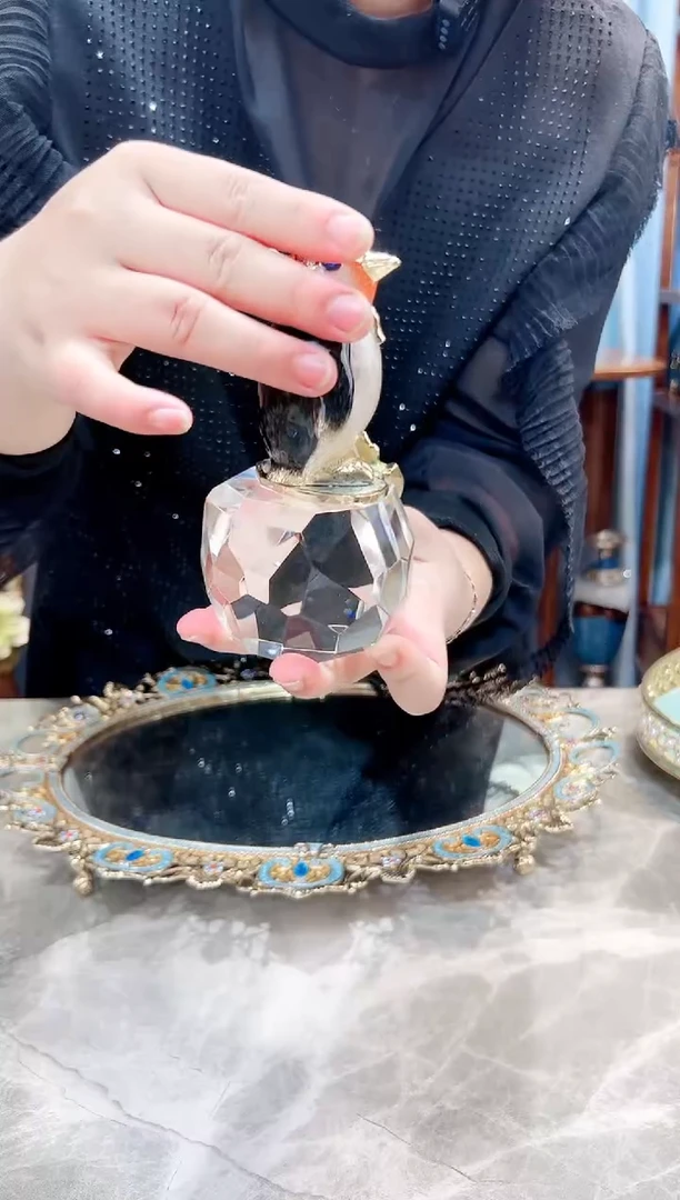 瓷企鹅摆件罗比罗丹