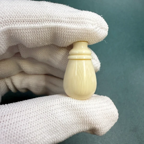 M1379天然猛犸牙宝瓶三通 支持鉴定 假一罚四