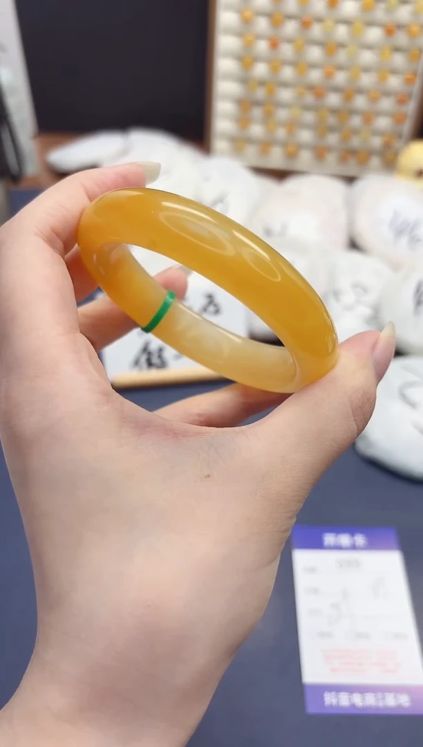 石英质玉手镯未镶嵌99-财气镯-圈口59