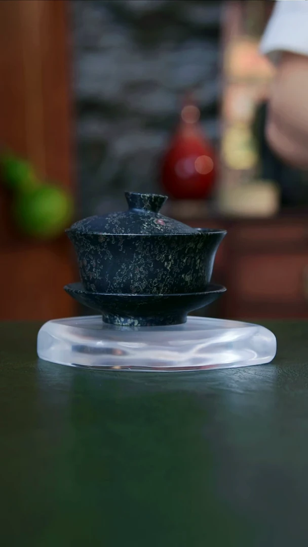 张震老师手工作品、三才盖碗