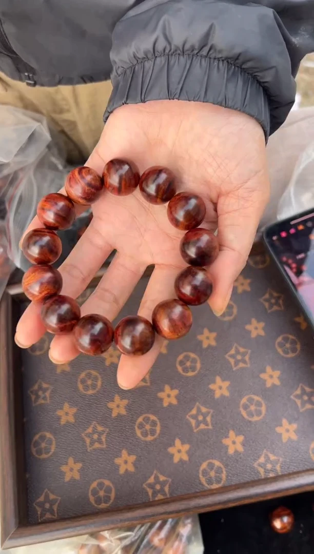 黄花梨/降香黄檀A029/1.8圆珠手串198