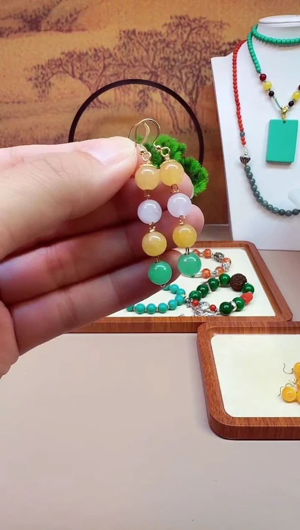 翡翠14K金镶嵌耳饰E311