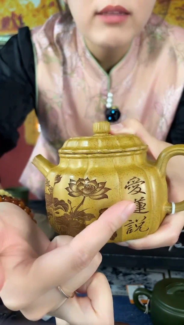 茶壶紫砂爱莲说筋纹德钟 高温柴烧 李琴