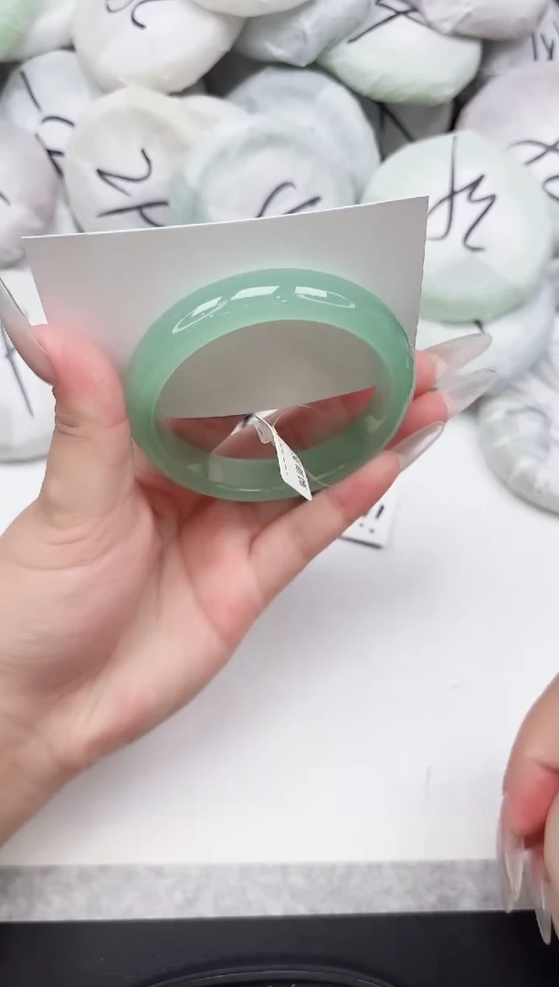 女款东凌手镯141-60.4