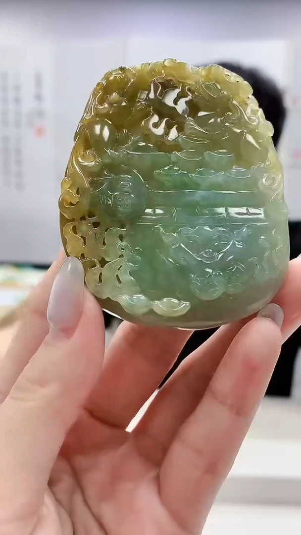 定制翡翠未镶嵌5125lr- 毛货挂件250