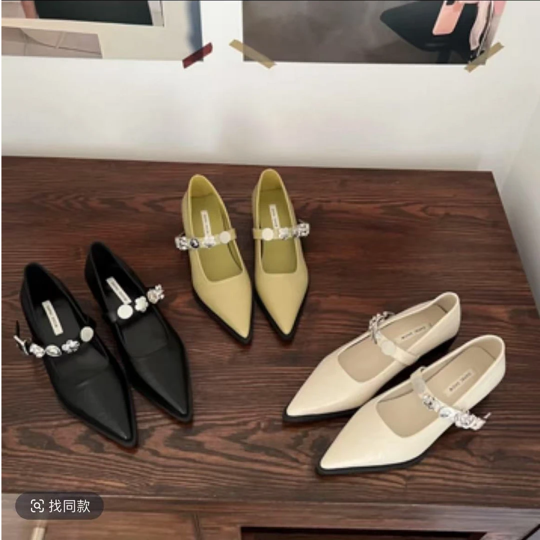粗跟尖头玛丽珍鞋2025春夏新款百搭奶奶鞋韩版金属一字扣带单鞋女