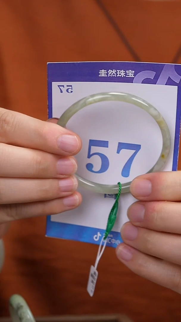 和田玉手镯未镶嵌276