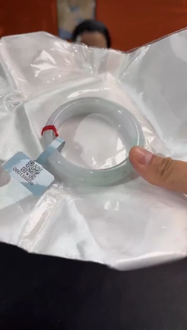 未镶嵌手镯翡翠茜****笑1 57