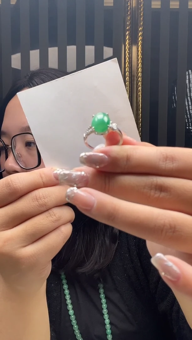 未镶嵌手镯石英质玉43