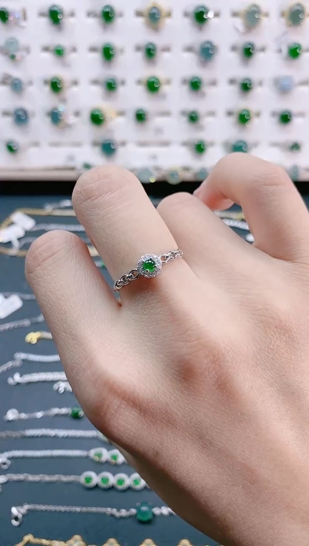 【闪购商品】翡翠戒指银S925镶嵌天然翡翠