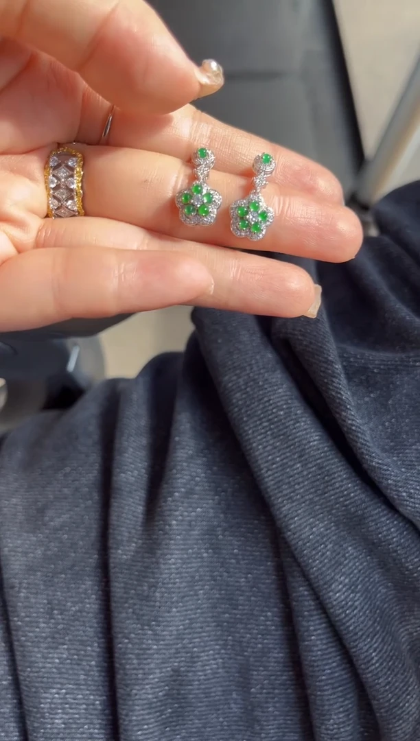 【闪购商品】翡翠耳饰银S925镶嵌0246852019