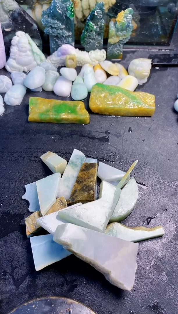 颈饰未镶嵌翡翠天然翡翠130