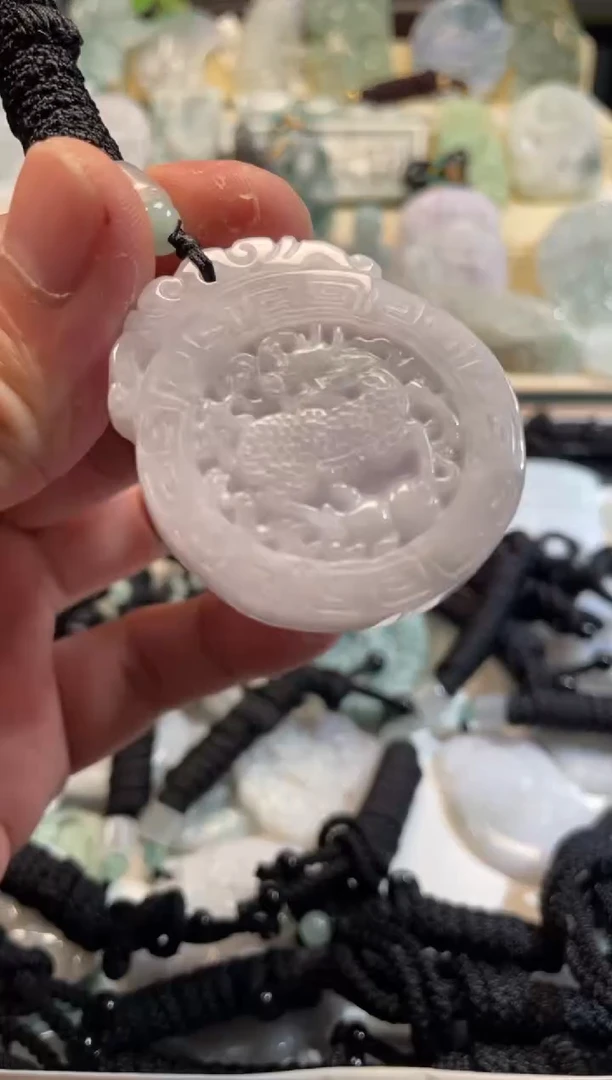 颈饰未镶嵌翡翠11/24/049