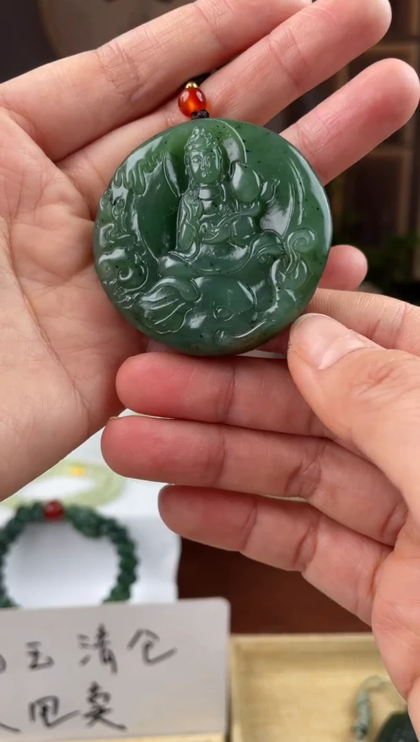 颈饰未镶嵌和田玉拍一发一，多样性发货