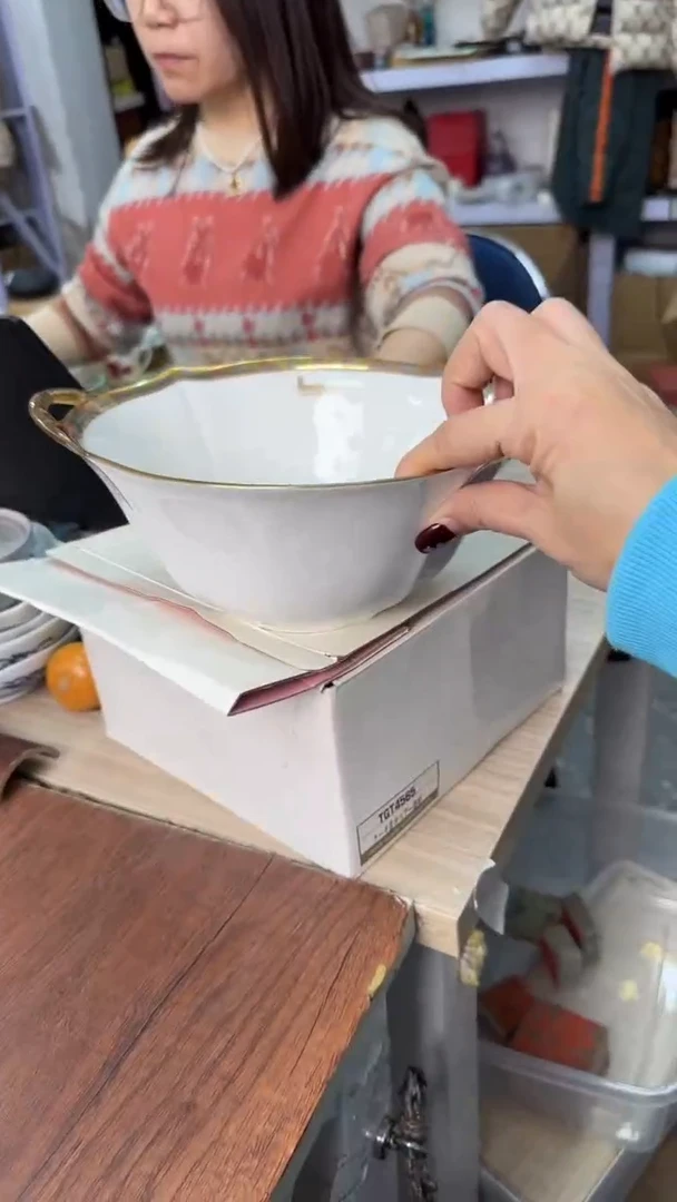 【闪购商品】人随春好春与人宜