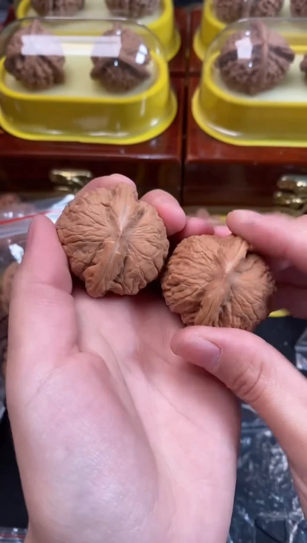 把件文玩核桃乾隆磨38尺Q663