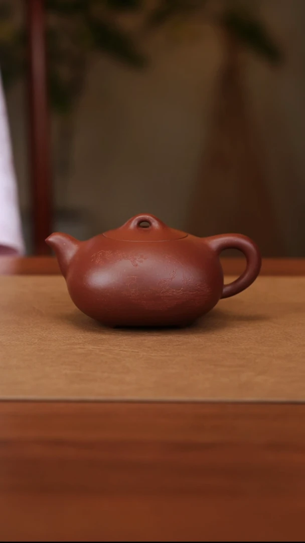 茶壶紫砂王*行思方圆壶