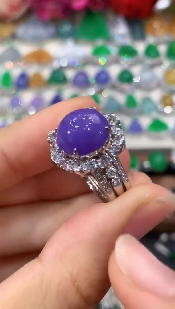 18K金镶嵌戒指翡翠小*C185紫货有色差