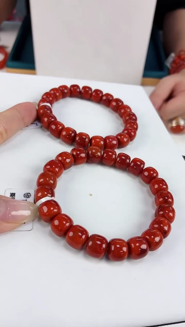 未镶嵌瓦西老型手串10+南红玛瑙（多样式发其一）