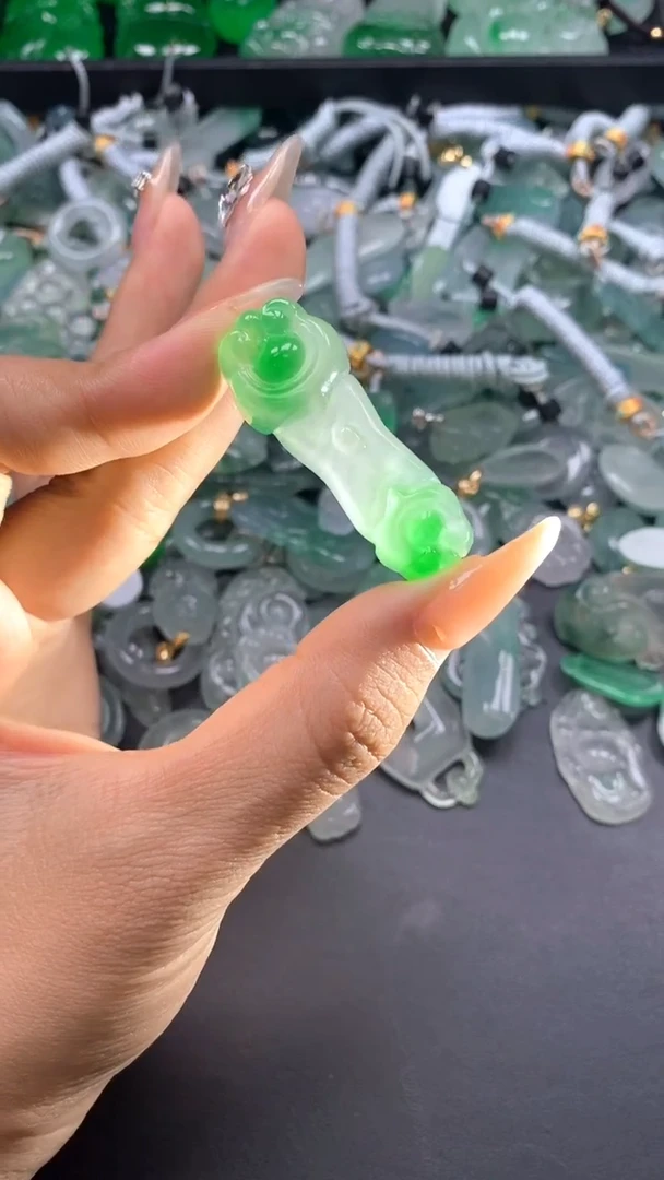 琉璃臻选(配扣头多样性发其一）125