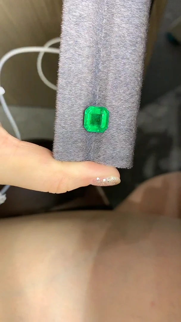 裸石祖母绿祖母绿裸石4.3ct