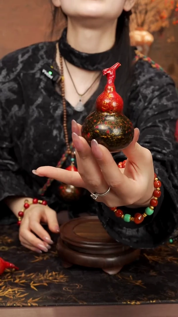 627--大漆脖挂小葫芦---158