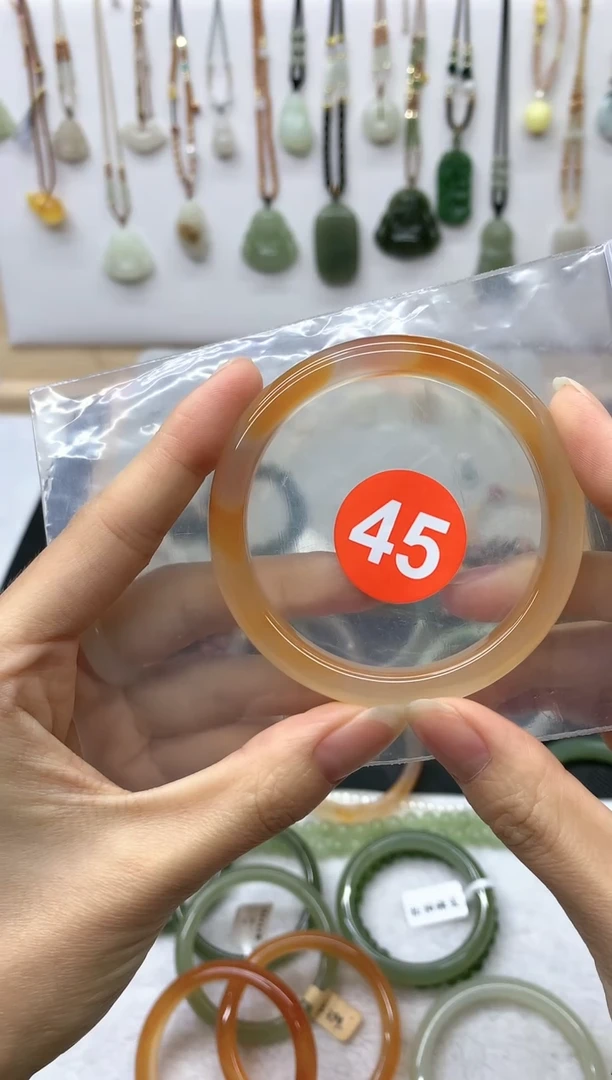 手镯玛瑙/玉髓未镶嵌k***u手镯4