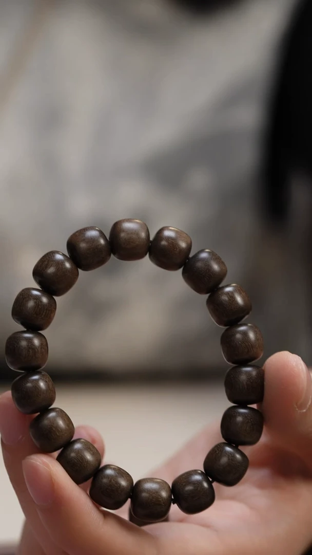 檀香木手串/手链阴沉老山檀香11*12老型多样式发其一