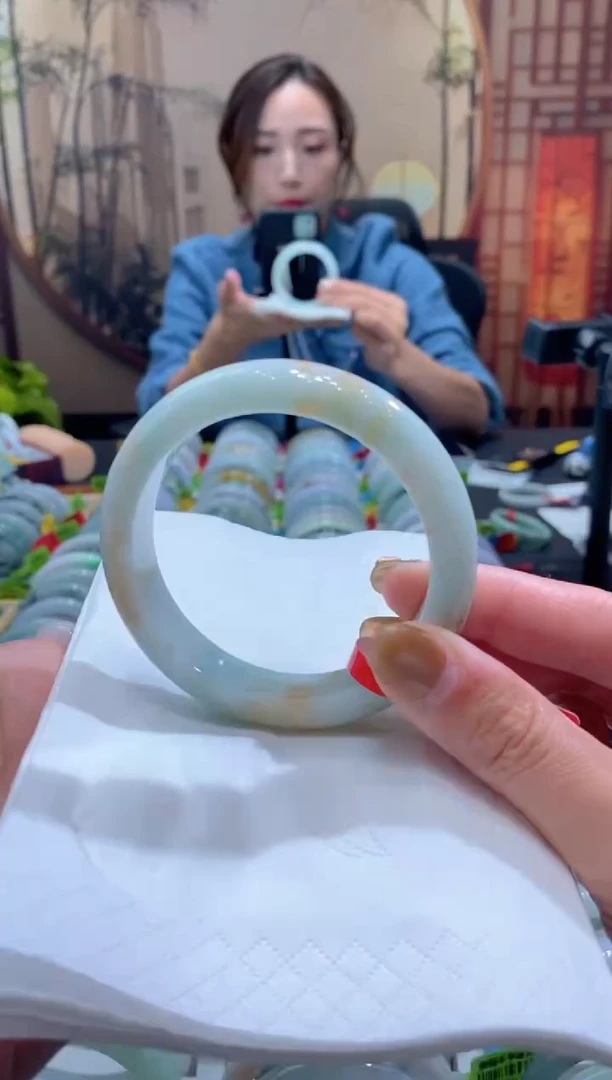 未镶嵌手镯翡翠000077323