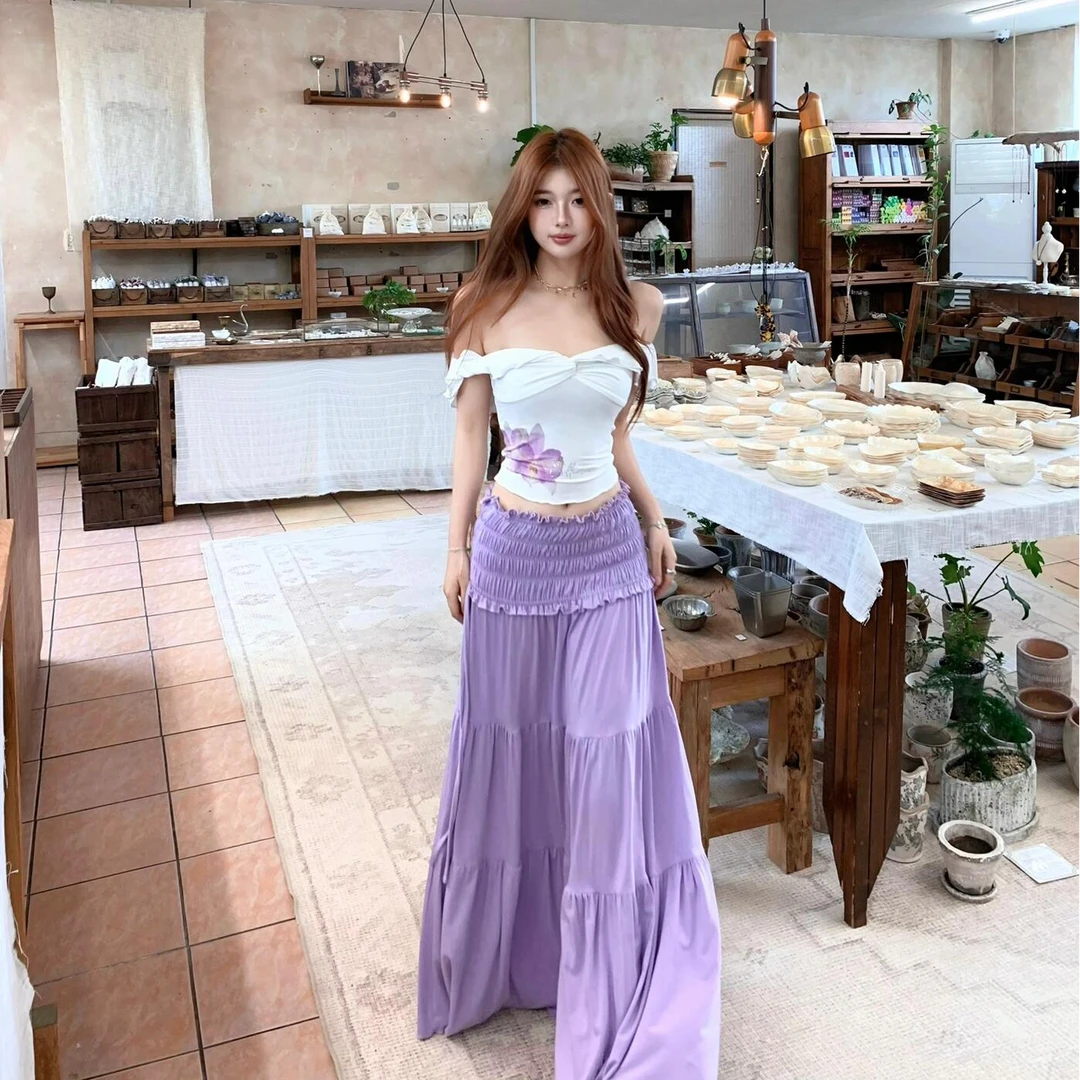 【岛屿之夏】2025新款一字肩短袖t恤上衣配木耳边抽褶半身裙套装女