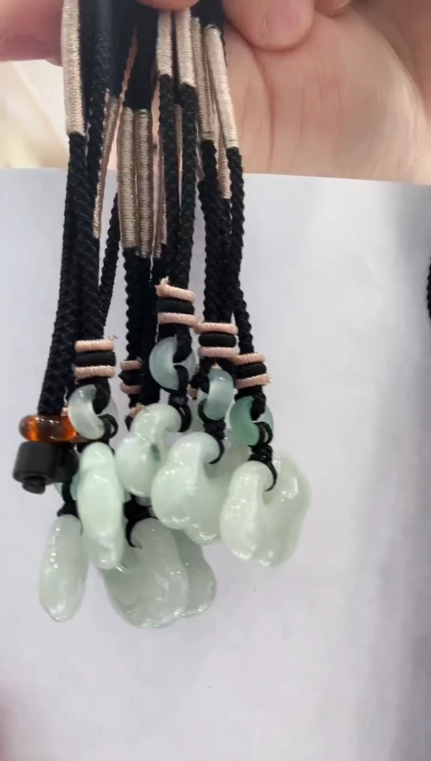 翡翠未镶嵌颈饰【7】多样性发一