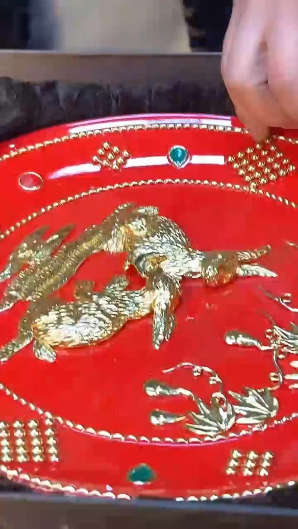 【闪购商品】瓷片166F现代工艺品一个