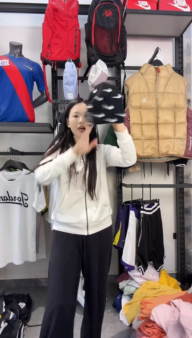 634编码 瑕疵款直播间过款为准 尺码