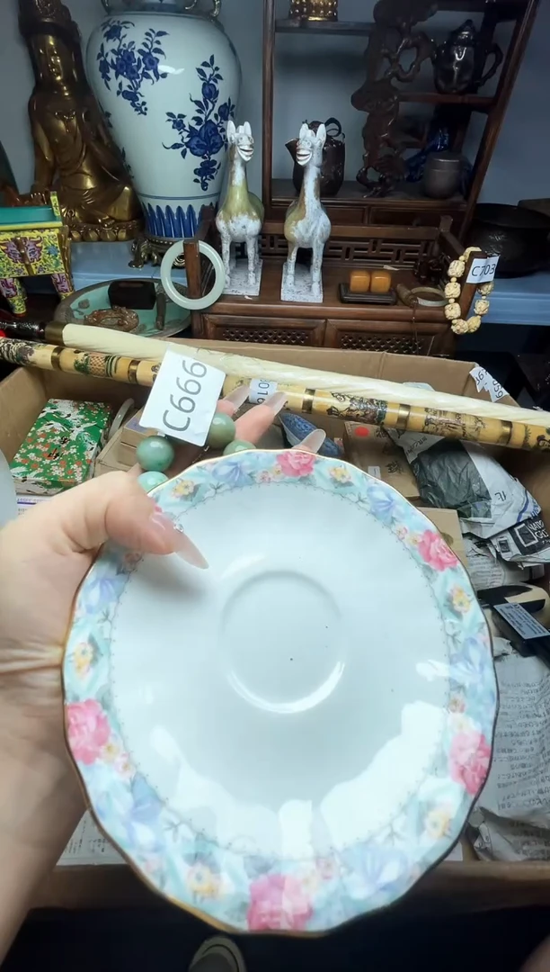 瓷片鄢****售瓷器瓷器瓷器瓷器瓷器