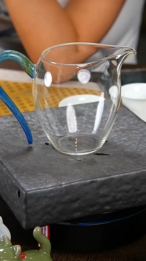 禾器公道杯（带把）