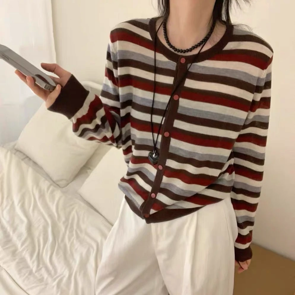 圆领彩虹条纹针织开衫女毛衣外套  ZZ-5509